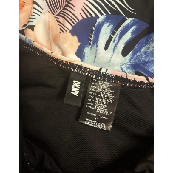 DKNY Size XL Women's One Piece Tummy Control Halter Neckline Swimsuit‎ - Picture 8 of 8